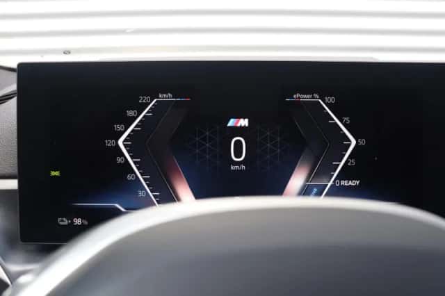 BMW i4 (2026) thumbnail 23