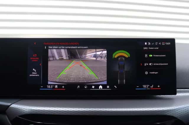 BMW i4 (2026) thumbnail 30