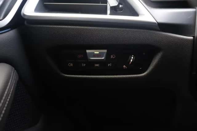 BMW i4 (2026) thumbnail 32