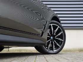 BMW i4 (2026) thumbnail 7