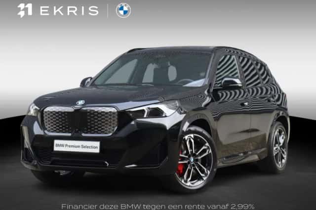 BMW iX1 (2026) thumbnail 1