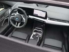 BMW iX1 (2026) thumbnail 18