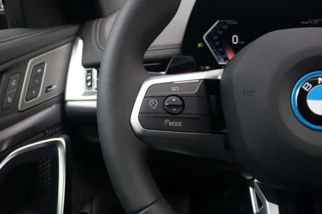 BMW iX1 (2026) thumbnail 22