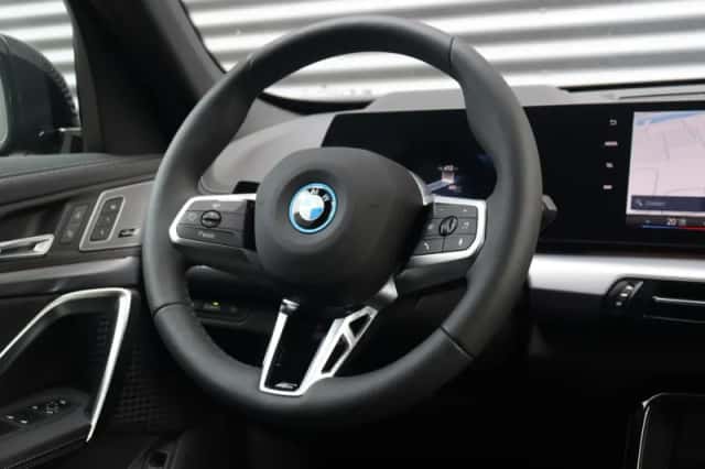 BMW iX1 (2026) thumbnail 37