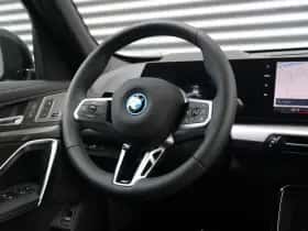BMW iX1 (2026) thumbnail 37