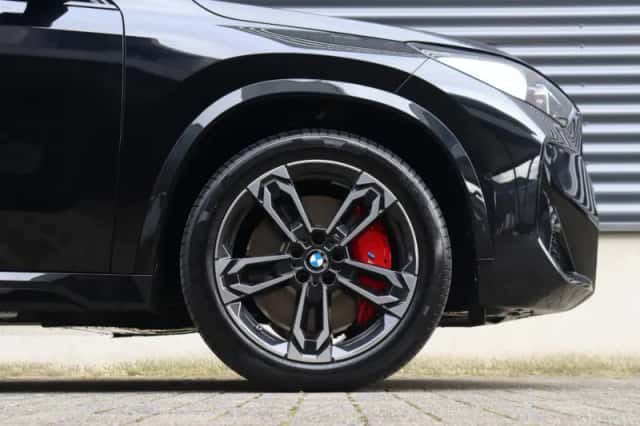 BMW iX1 (2026) thumbnail 6