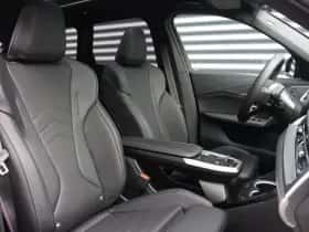 BMW iX1 (2026) thumbnail 8