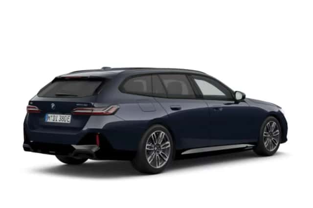 BMW i5 (2026) thumbnail 2