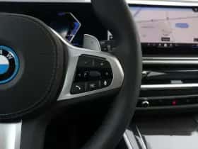 BMW X5 (2026) thumbnail 25