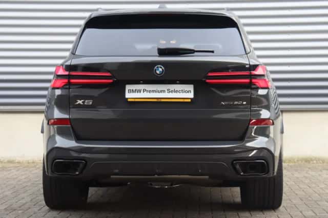 BMW X5 (2026) thumbnail 4