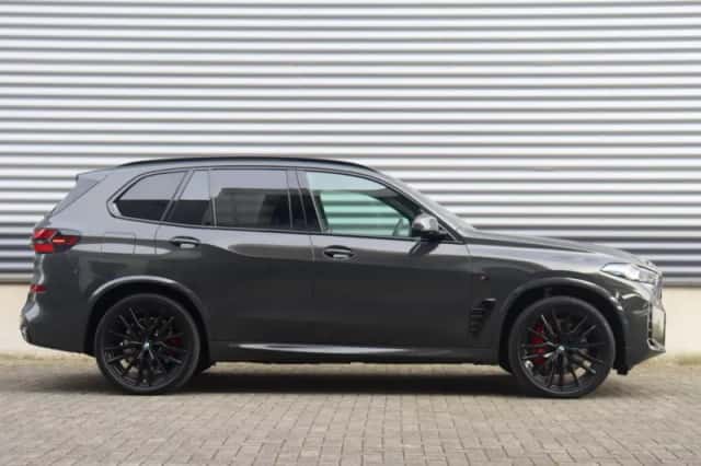 BMW X5 (2026) thumbnail 5