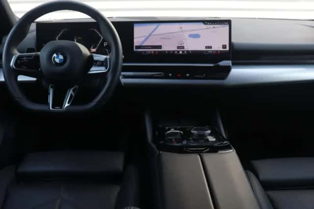 BMW 5-Serie (2025) thumbnail 11