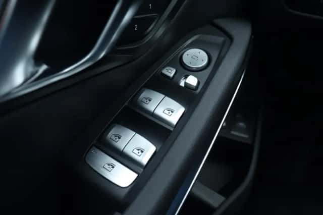 BMW 3-Serie (2026) thumbnail 33