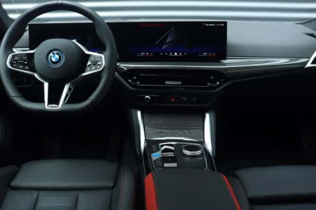 BMW i4 (2026) thumbnail 11