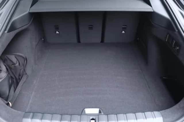 BMW i4 (2026) thumbnail 12