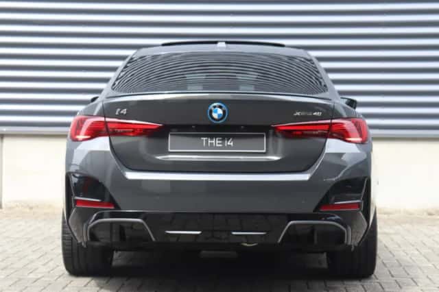 BMW i4 (2026) thumbnail 4