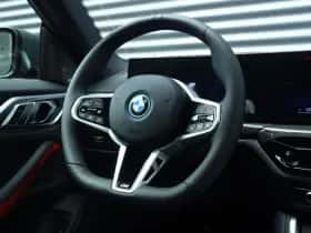 BMW i4 (2026) thumbnail 38