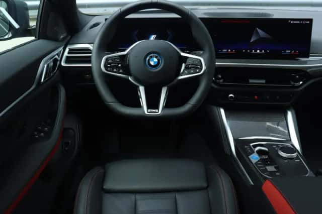 BMW i4 (2026) thumbnail 9