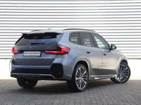 BMW X1 (2023) thumbnail 2