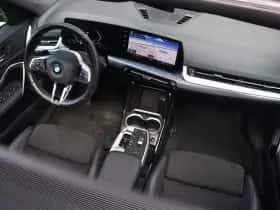 BMW X1 (2023) thumbnail 16