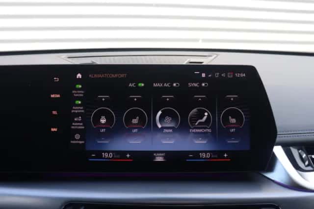 BMW X1 (2023) thumbnail 25