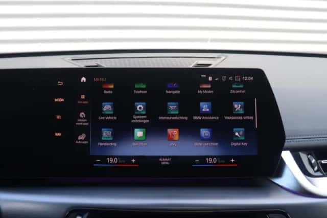 BMW X1 (2023) thumbnail 26