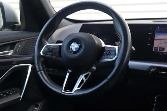 BMW X1 (2023) thumbnail 30