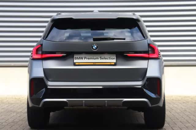 BMW X1 (2023) thumbnail 4
