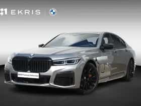 BMW 7-Serie (2019) thumbnail 1