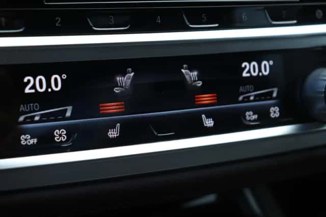 BMW 7-Serie (2019) thumbnail 18
