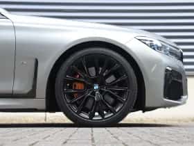 BMW 7-Serie (2019) thumbnail 6
