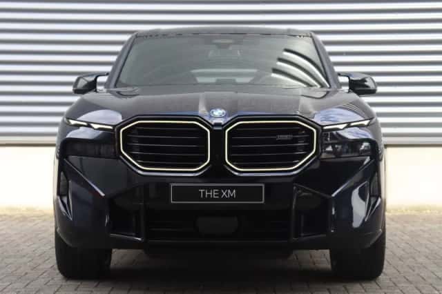 BMW XM (2026) thumbnail 3