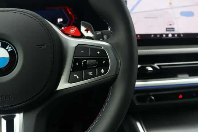 BMW XM (2026) thumbnail 25