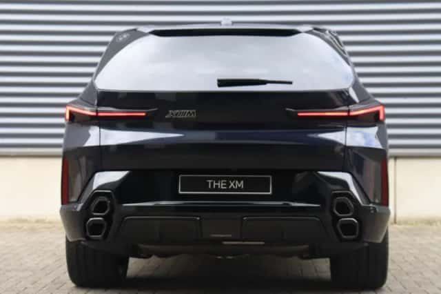 BMW XM (2026) thumbnail 4