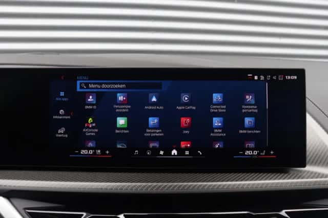 BMW XM (2026) thumbnail 32