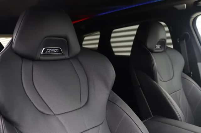 BMW XM (2026) thumbnail 10