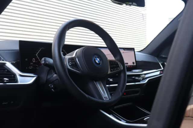 BMW X5 (2025) thumbnail 14