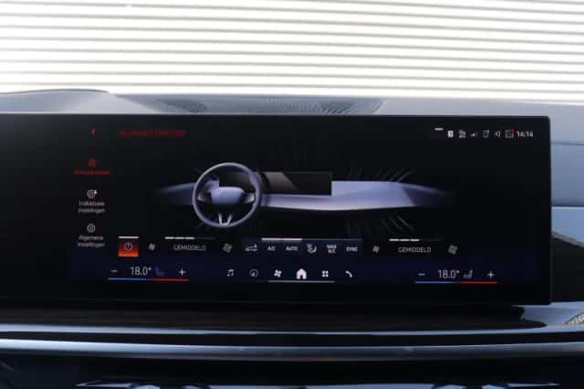 BMW X5 (2025) thumbnail 30