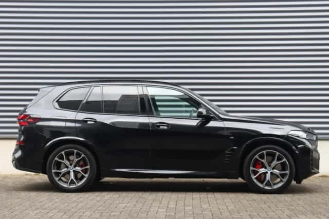 BMW X5 (2025) thumbnail 5