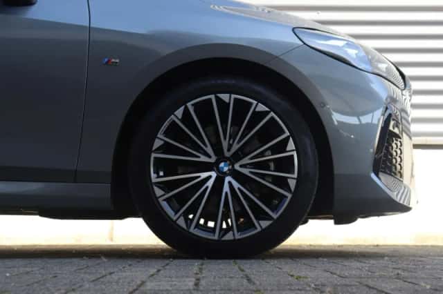 BMW 2-Serie (2023) thumbnail 6