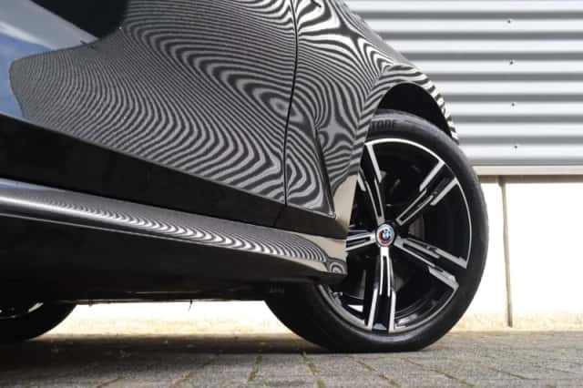 BMW 3-Serie (2023) thumbnail 7
