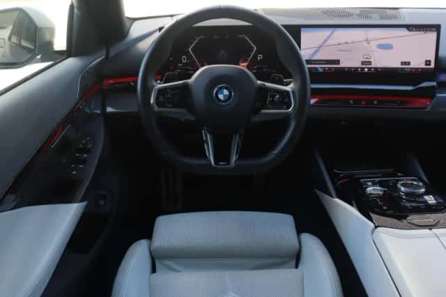 BMW 5-Serie (2024) thumbnail 11