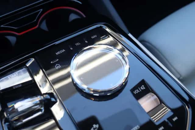 BMW 5-Serie (2024) thumbnail 18