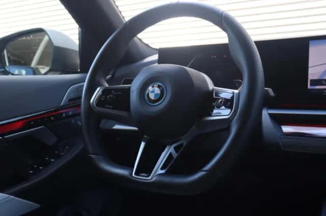 BMW 5-Serie (2024) thumbnail 34