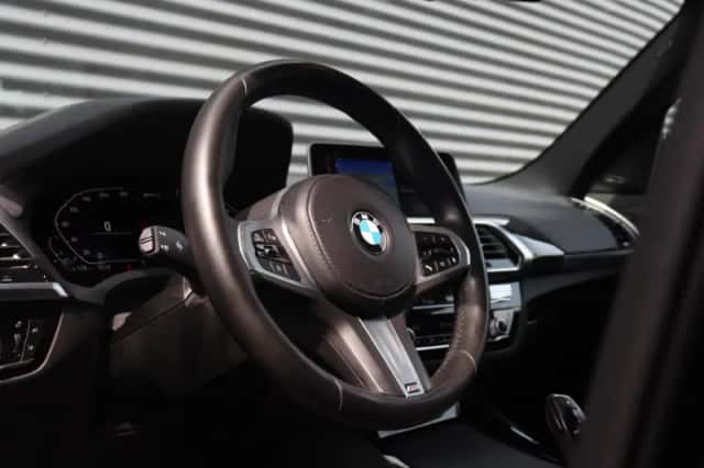 BMW X3 (2021) thumbnail 14
