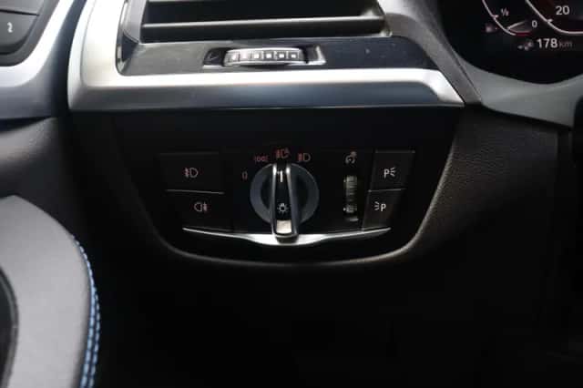 BMW X3 (2021) thumbnail 32