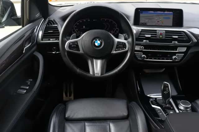BMW X3 (2021) thumbnail 9
