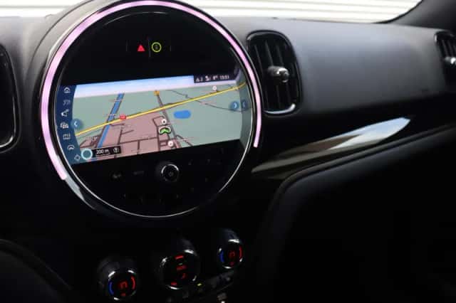 MINI Countryman (2021) thumbnail 15