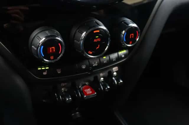 MINI Countryman (2021) thumbnail 16