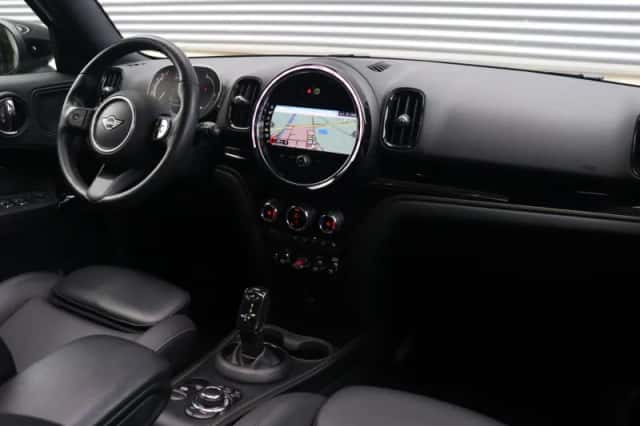 MINI Countryman (2021) thumbnail 32